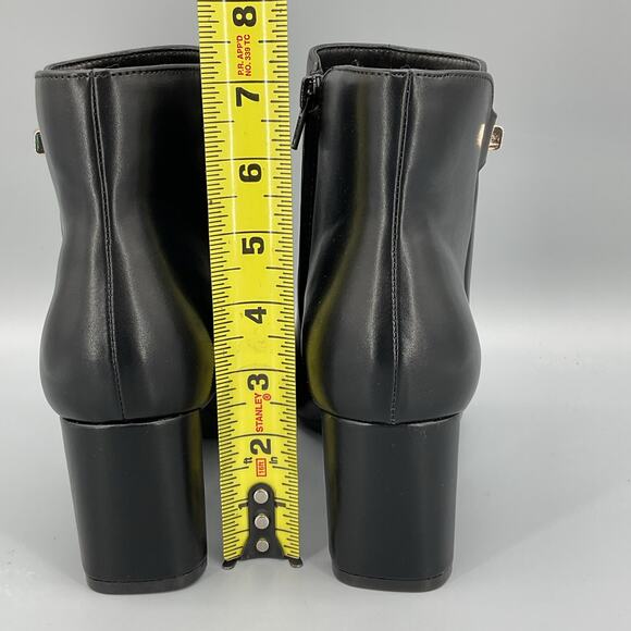 NEW Alfani Women’s PAAM Faux Leather Sleek Booties Black Size 9M - Picture 4 of 10